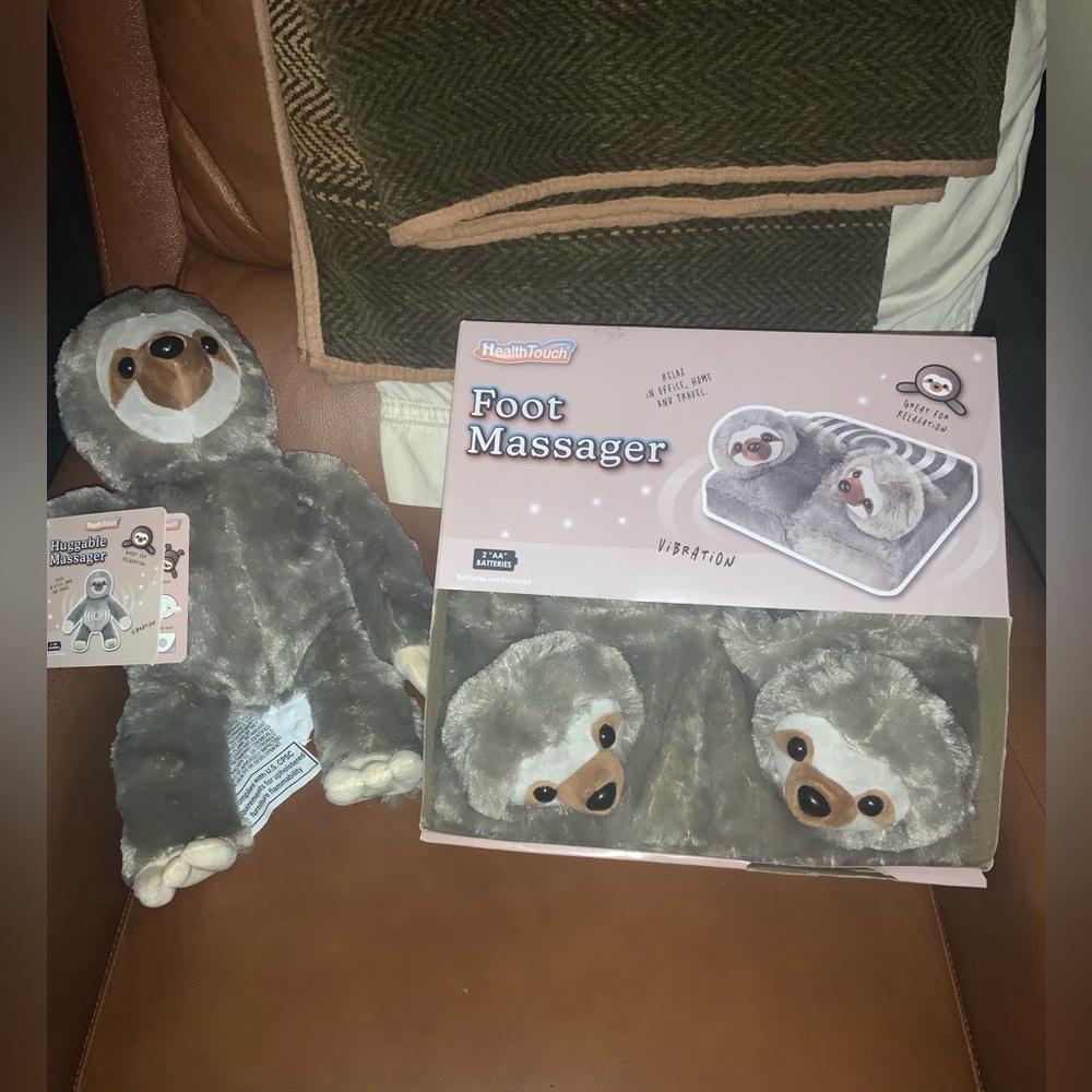 Vibrating Foot Massager & Matching Sloth Huggable Massager Posh Toy Lot of 2 NEW